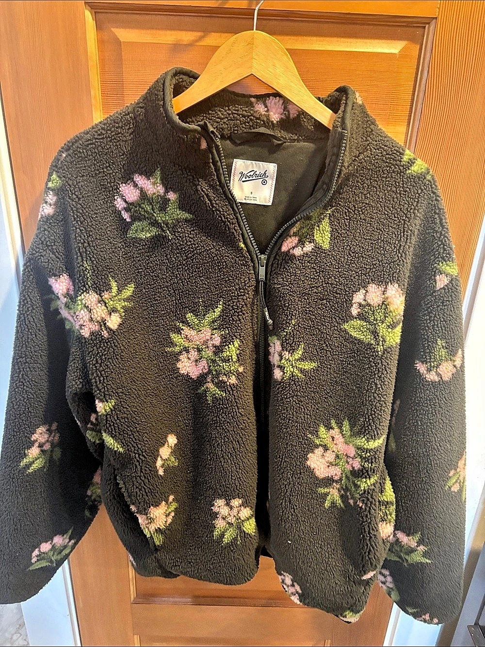 Woolrich x Target Floral Fleece Zip Jacket Black & Pink Small